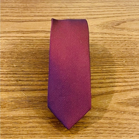 👔🔥 Burgundy Skinny Tie - Picture 5 of 5